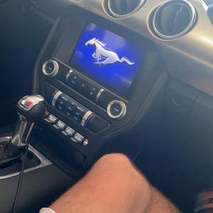 She Like War (Explicit)