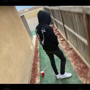 TOO MUCH PAIN IN MY EYES (Explicit)