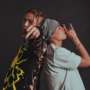 Billetes de 100 (feat. Napho)