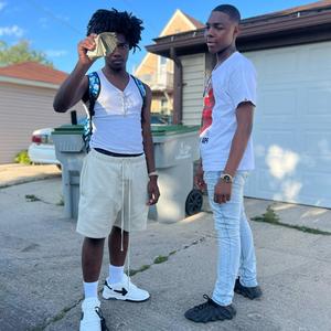 Plug on me (feat. 7turnt) (Explicit)