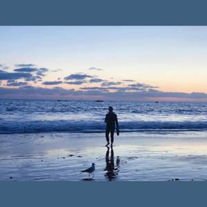 《海の见える街》（能看见海的街道）