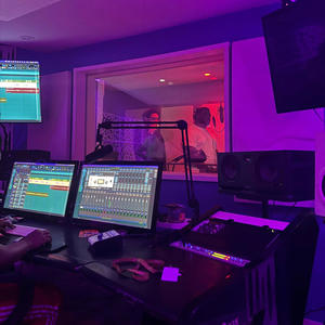 All Summer (feat. YBC Pooh) (Explicit)