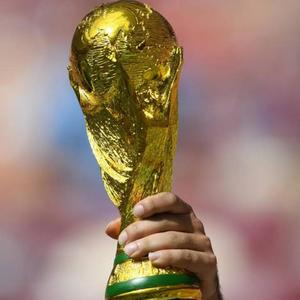 Mega Copa Do Mundo (feat. Mc Delux, Mc Papo & Mc Mr Bim)