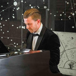 Rockin' Around the Christmas Tree (Solo Piano Version)