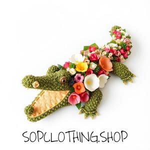 sopclothing.shop (feat. LuckyLefty) [Explicit]