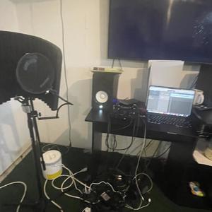 Mansion Music (Explicit)