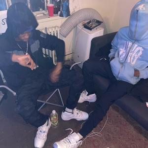 Who in dat car (feat. Lil Ardy & Bnl babyr) (Explicit)