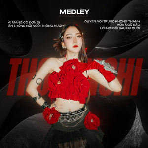 Medley: Ai Mang Cô Đơn Đi / Hoa Ngũ Sắc (Remix)