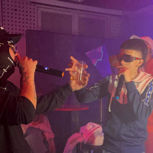 MALA VIDA (feat. MAIKYY & KOWER) (Explicit)