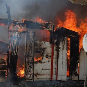 burn it burn it (Explicit)