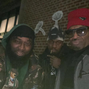 Better than weed (feat. Larissa Davis & king Malachi) (Mixtape series (funny meeting you here)) (Explicit)