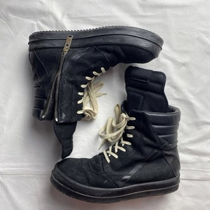 Montagem Magia Terrorifica