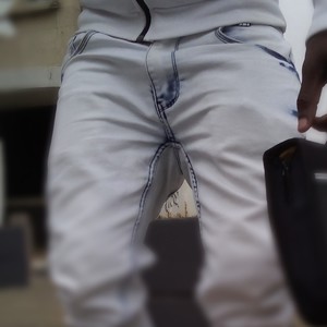 Dubai(feat. Deza D & Judgement) (Explicit)