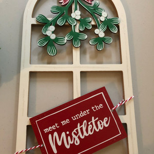 Mistletoe Vibes