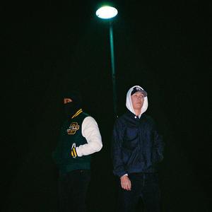 OFFLINE (feat. Rosvo)