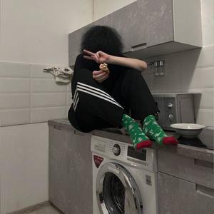 BUCKS (feat. PACADI) (Explicit)