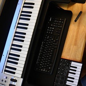 Give Me Your Heart(feat. Sarah Musayimuto & Wad Haj Yousif)