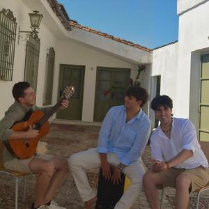 Bajo el Sol (feat. Andrei)