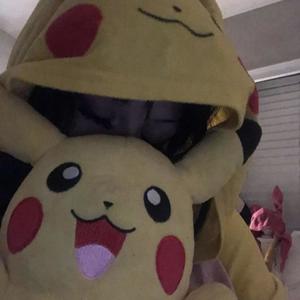 2 MUCH! (feat. 1of1 & ilybrolly) (Explicit)