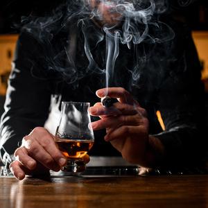 Blowin (feat. Rick Ross) (Explicit)