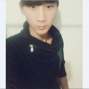 一梦两三年-柳弟