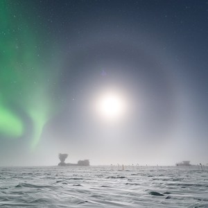 极光