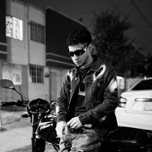 Te Encanta (feat. velanou) (Explicit)