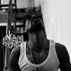 LOS PERROS BUSCAN SOMBRA (Explicit)