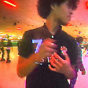 shawty thro it bak (Explicit)