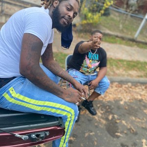 Goin Up (feat. Daddio) (Explicit)