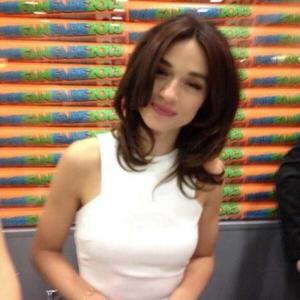 embarrassed (feat. Kt3lly) (Explicit)