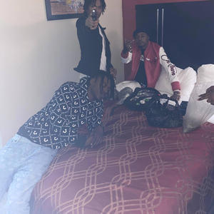 P Jefe-Right Back (feat. 1soloswervin) (Explicit)