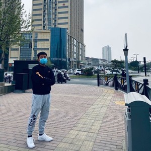 游山恋