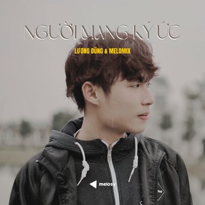 Người Mang Ký Ức