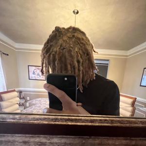 Fans (feat. Kymaniixo) (Explicit)