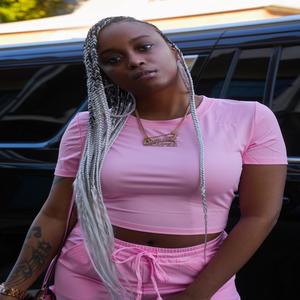 Hit That Lesliey Carter (Explicit)