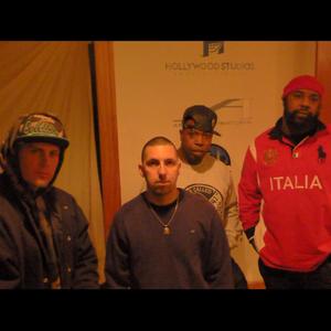 I ROCK MICS (feat. TERMANOLOGY, SEAN PRICE & LIL FAME) (Explicit)