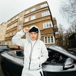 QUÉ TAL? (Explicit)