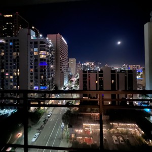 TOP FLOOR (feat. Lucke Lonr) (Explicit)