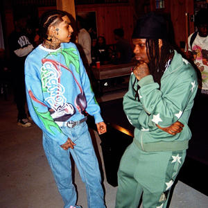 Invest (feat. Lil Tony Official) (Explicit)