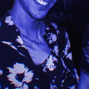 Mercedes (feat. Syno, Twist & Flywlkr) (Explicit)