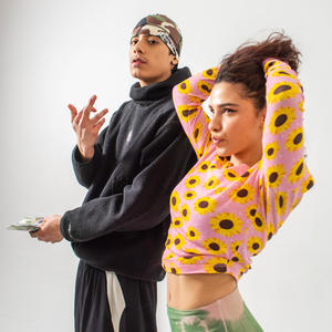 Cuts n Bruises (feat. Isabel Palma) (Explicit)