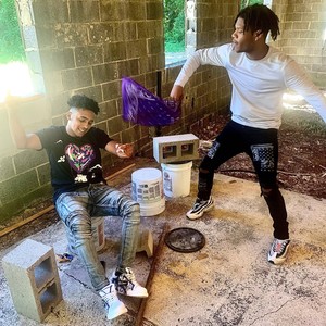 Down bad (feat. Iceymac) (Explicit)