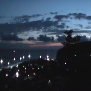 Chariot (feat. Laurie Mayer)