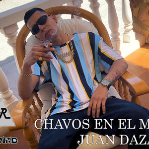 Chavos en el maletin