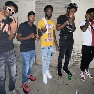 NO LOVE IN THE STREETS (feat. STAKZ) (Explicit)