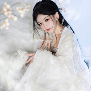 天若有情-董小姐