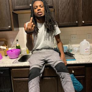 WE BALLIN (Explicit)