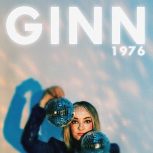 1976