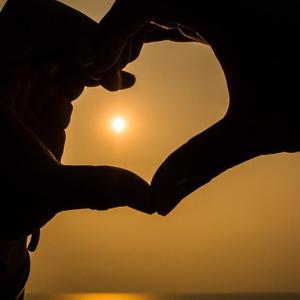 Tiësto-Don't Be Shy (Sise remix)